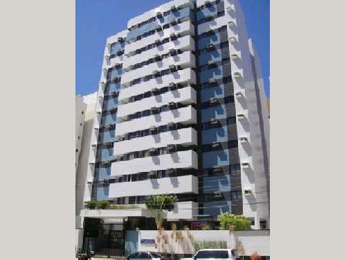 Apartamento no Stella Maris em Jatiúca com 02 Quartos + 01 vaga - Em Frente ao Harmany Medical Center